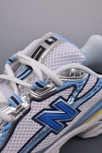 New Balance bleu 740