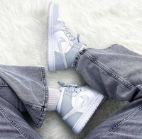 AIR JORDAN 1 MID GREY CAMO