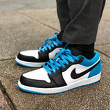 AIR JORDAN 1 LOW SE LASER BLUE