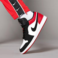 AIR JORDAN 1 LOW BLACK TOE