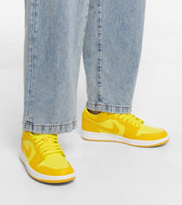 AIR JORDAN 1 LOW YELLOW STRIKE