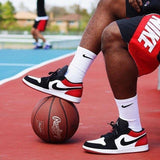 AIR JORDAN 1 LOW BLACK TOE